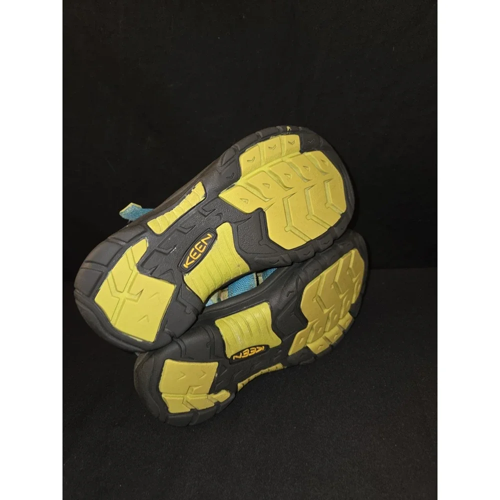 keen newport kids youth size 2 shoes green‎ wateproof athletic sandals